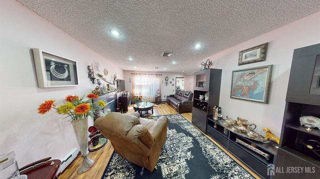 452 Closter Road B, Monroe, NJ 08831