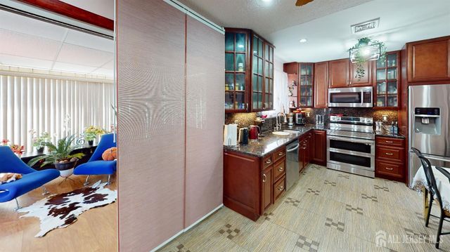 452 Closter Road B, Monroe, NJ 08831