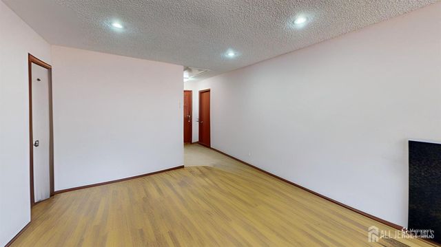 452 Closter Road B, Monroe, NJ 08831