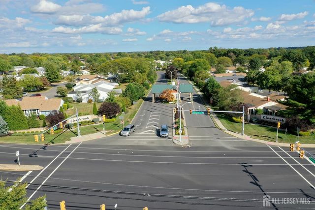 452 Closter Road B, Monroe, NJ 08831