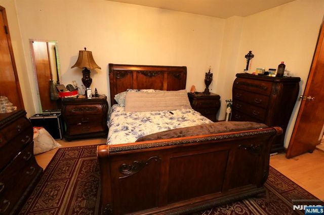 119 Pacific Street, Newark, NJ 07105