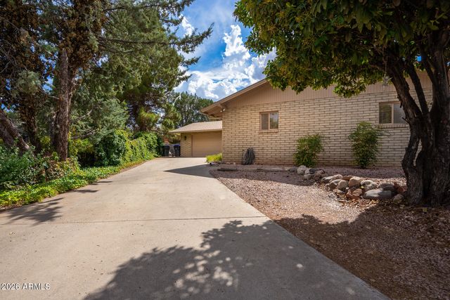 165 Bell Rock Boulevard, Sedona, AZ 86351