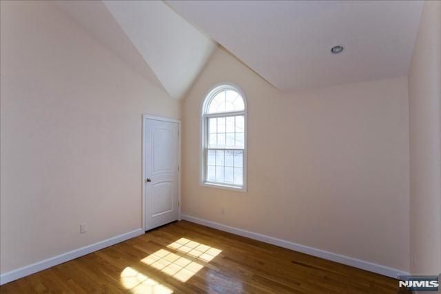 177 Magnolia Avenue, Cresskill, NJ 07626