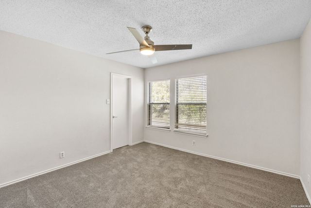 7051 Shadow Run, San Antonio, TX 78250