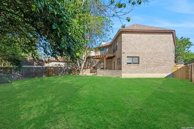 7051 Shadow Run, San Antonio, TX 78250