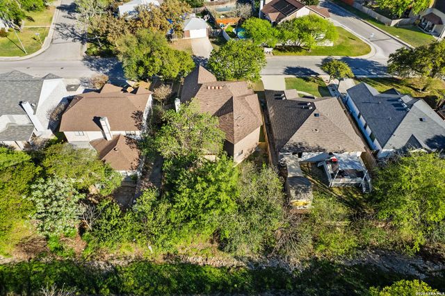 7051 Shadow Run, San Antonio, TX 78250