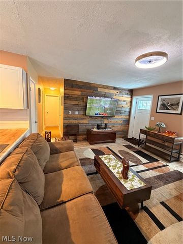 1397 Brandy Lane, West Salem, OH 44287