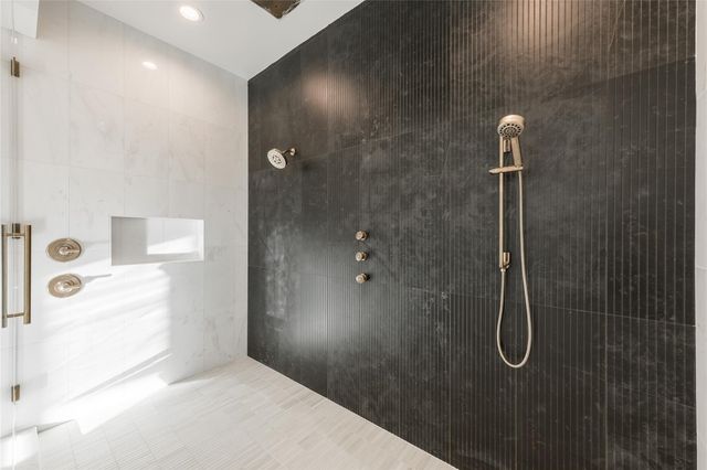 4923 Mimosa Street, Bellaire, TX 77401