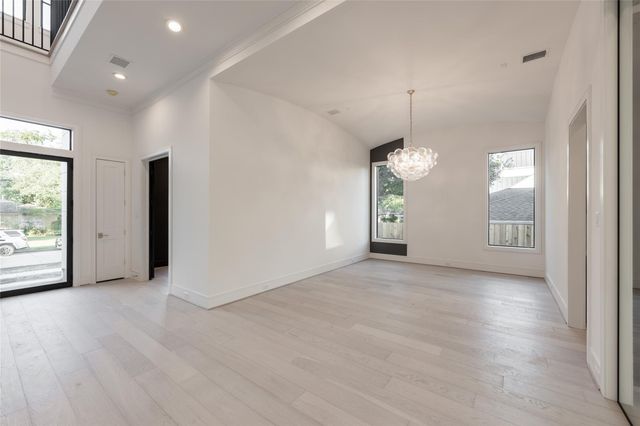 4923 Mimosa Street, Bellaire, TX 77401