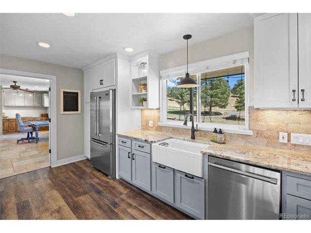 8439 N Pioneer Trail Rd, Parker, CO 80138