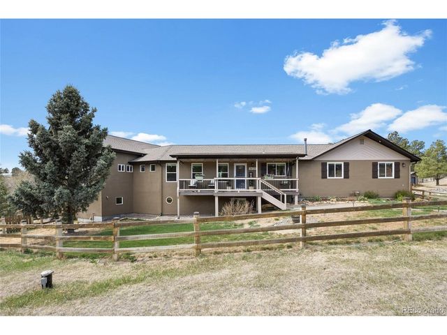 8439 N Pioneer Trail Rd, Parker, CO 80138