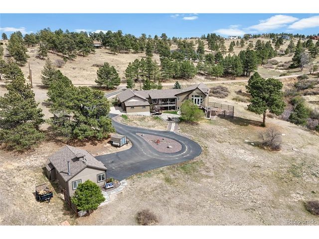 8439 N Pioneer Trail Rd, Parker, CO 80138