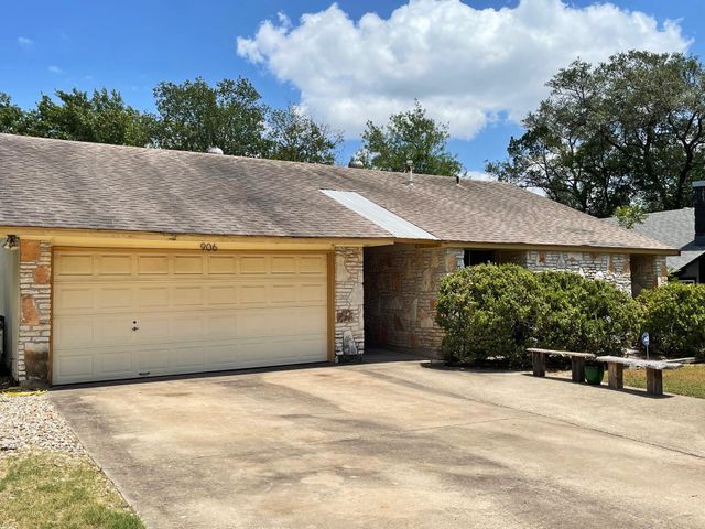 906 Acorn Oaks DR, Austin, TX 78745