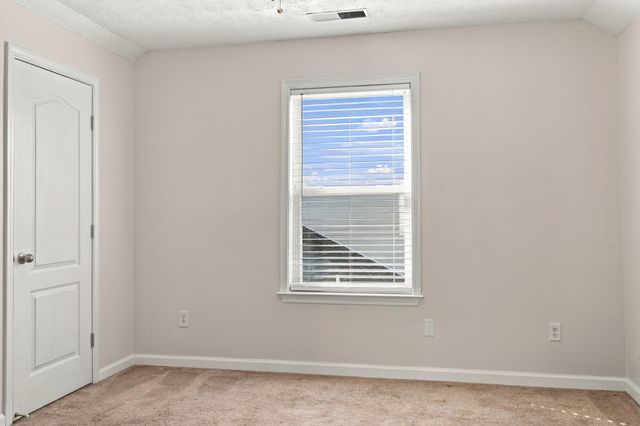 1606 Allston Dr, Murfreesboro, TN 37128