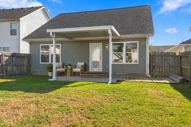 1606 Allston Dr, Murfreesboro, TN 37128