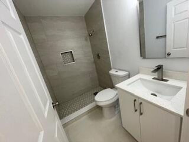 1630 ZENITH Way 1630, Weston, FL 33327