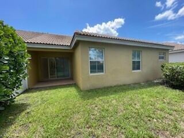 1630 ZENITH Way 1630, Weston, FL 33327