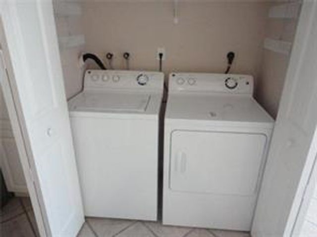 1630 ZENITH Way 1630, Weston, FL 33327