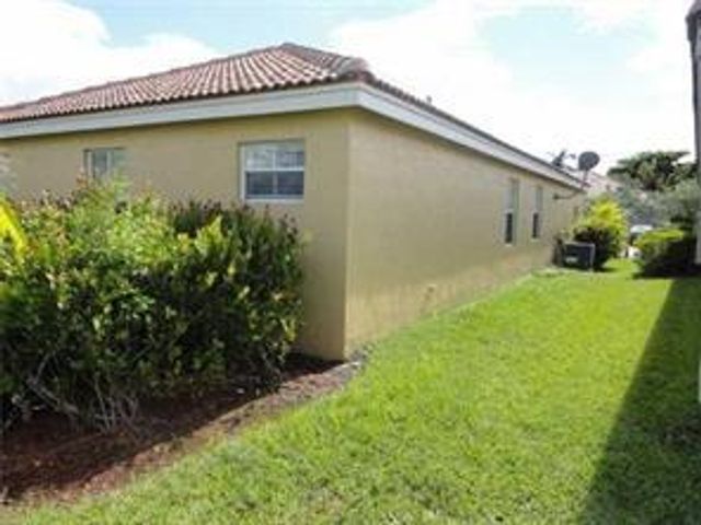 1630 ZENITH Way 1630, Weston, FL 33327