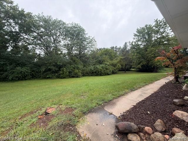 1518 Judd Road, York Charter Township, MI 48176