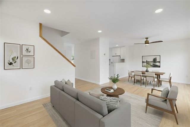 57 Clinton Street 57C, Newport, RI 02840