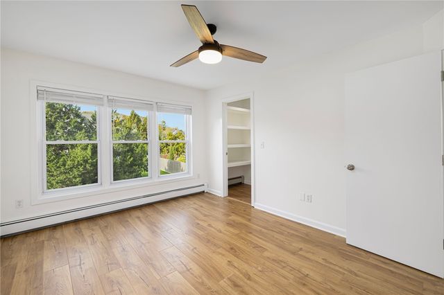 57 Clinton Street 57C, Newport, RI 02840