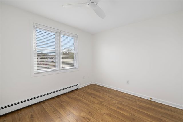 57 Clinton Street 57C, Newport, RI 02840