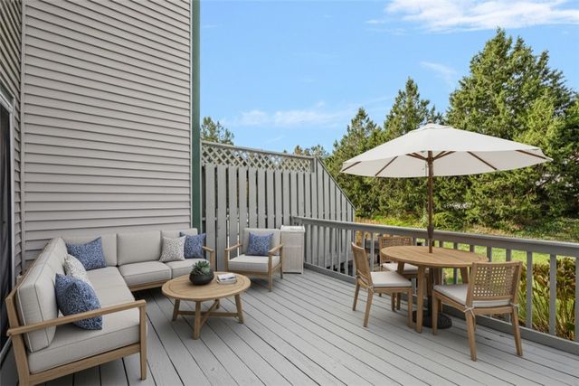 57 Clinton Street 57C, Newport, RI 02840