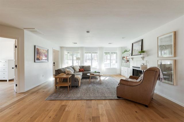 3101 E 44th Street, Edmond, OK 73013