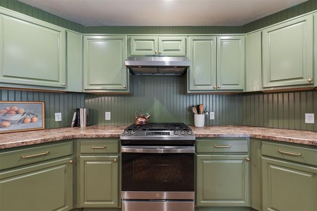 3101 E 44th Street, Edmond, OK 73013