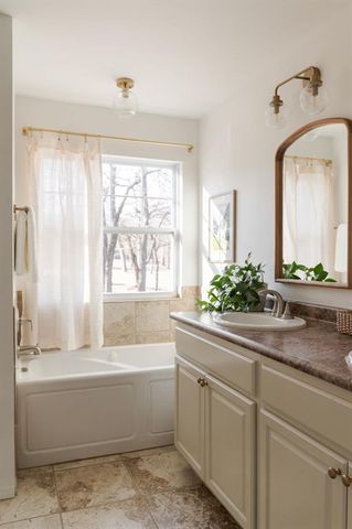 3101 E 44th Street, Edmond, OK 73013