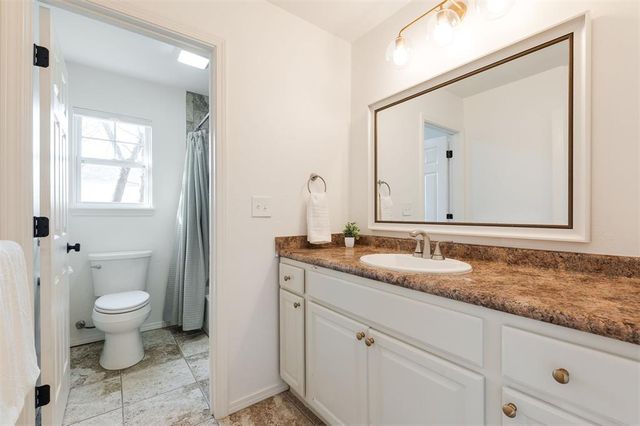 3101 E 44th Street, Edmond, OK 73013