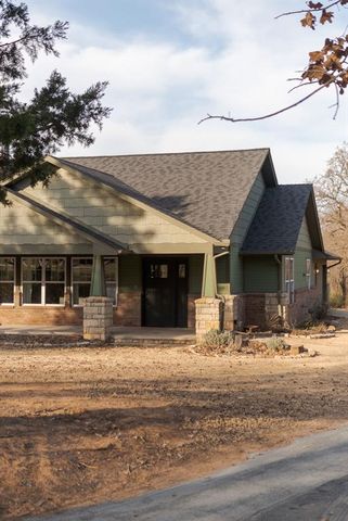 3101 E 44th Street, Edmond, OK 73013