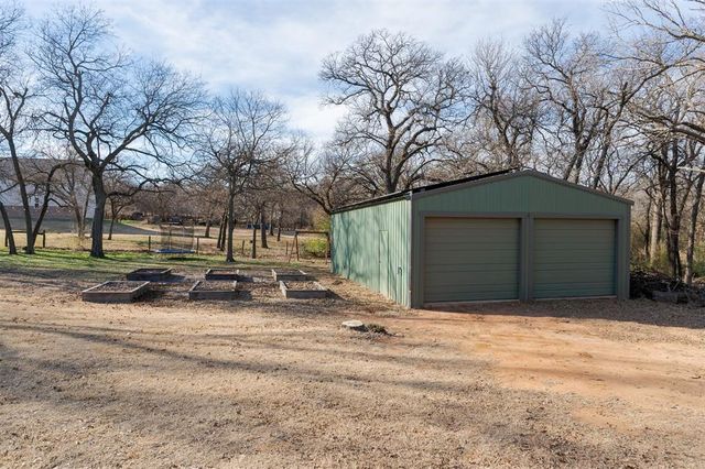 3101 E 44th Street, Edmond, OK 73013