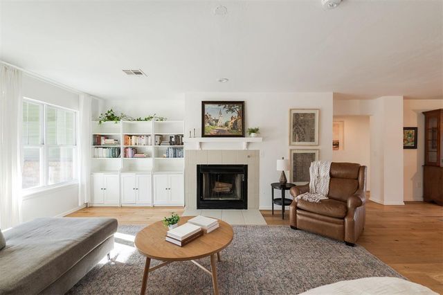 3101 E 44th Street, Edmond, OK 73013