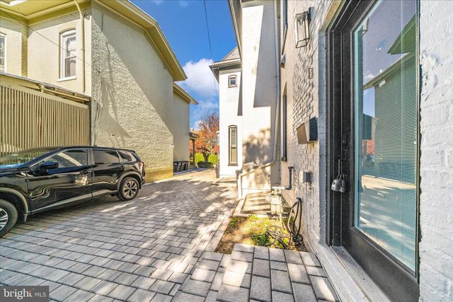 410 U ST NW #1, Washington, DC 20001