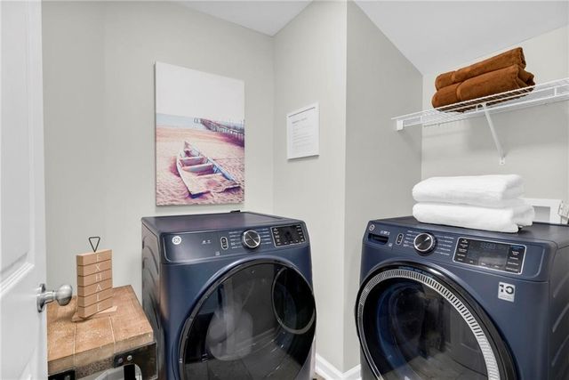 136 Helmswood Circle SW, Marietta, GA 30064