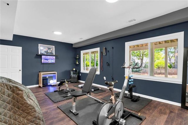 136 Helmswood Circle SW, Marietta, GA 30064