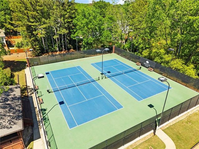 136 Helmswood Circle SW, Marietta, GA 30064