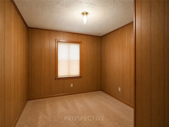 1122 Ohio Ave, Midland Boro, PA 15059