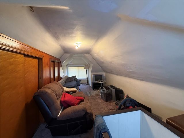 1122 Ohio Ave, Midland Boro, PA 15059