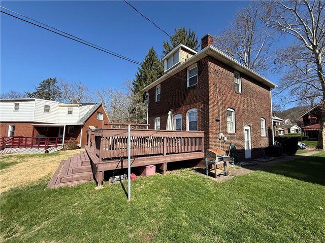 1122 Ohio Ave, Midland Boro, PA 15059