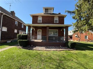 1122 Ohio Ave, Midland Boro, PA 15059