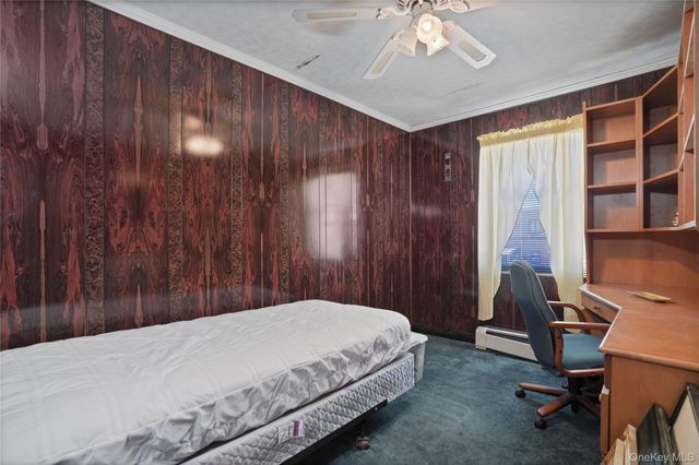 6161 79th Street, Middle Village, NY 11379