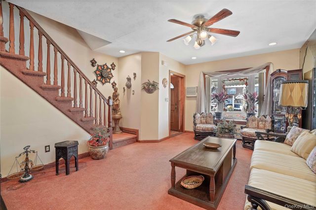 6161 79th Street, Middle Village, NY 11379