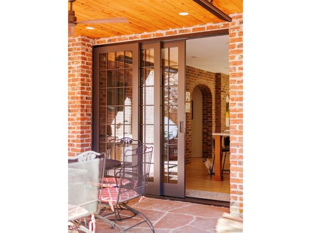 370 Ivy St, Denver, CO 80220