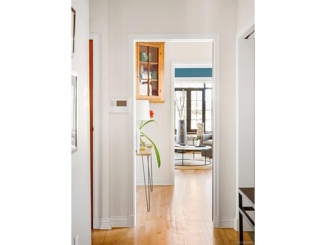 370 Ivy St, Denver, CO 80220