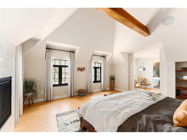 370 Ivy St, Denver, CO 80220