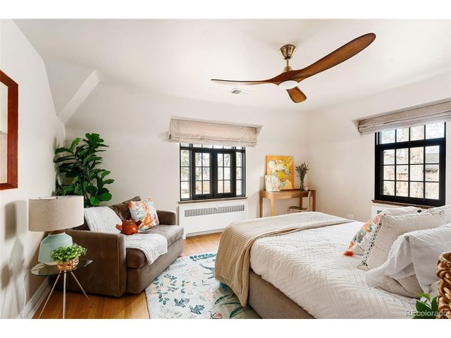 370 Ivy St, Denver, CO 80220