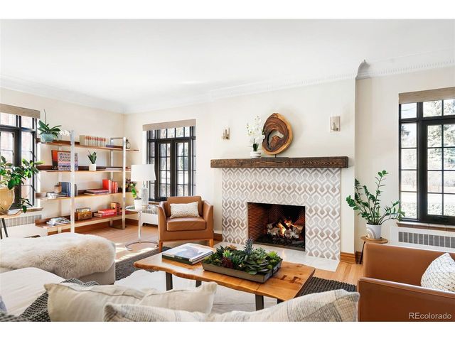 370 Ivy St, Denver, CO 80220